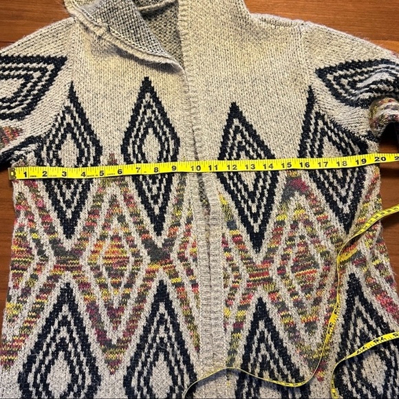 Woven Heart Aztec Print Southwest Boho Long Cardigan Hoodie - Picture 9 of 12